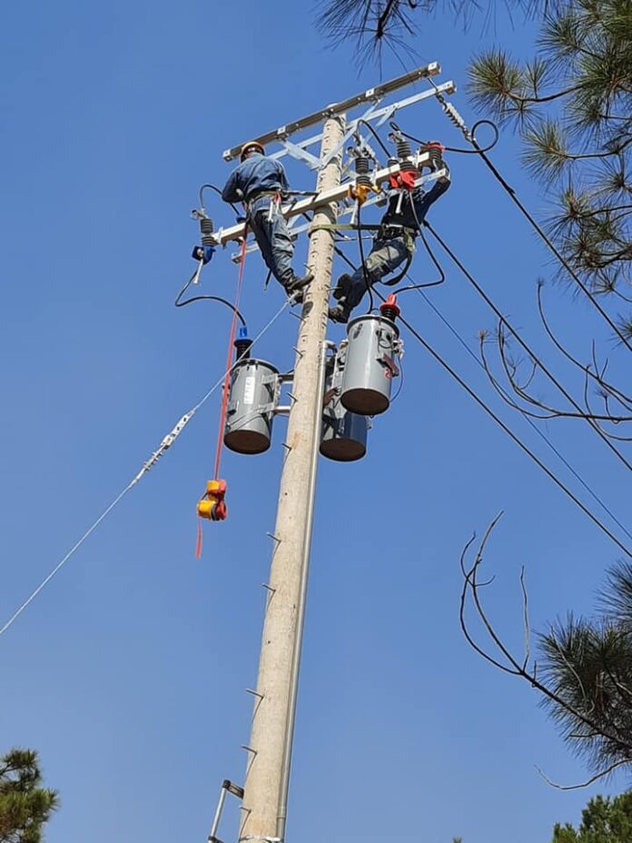 Xây lắp điện Quốc Hương